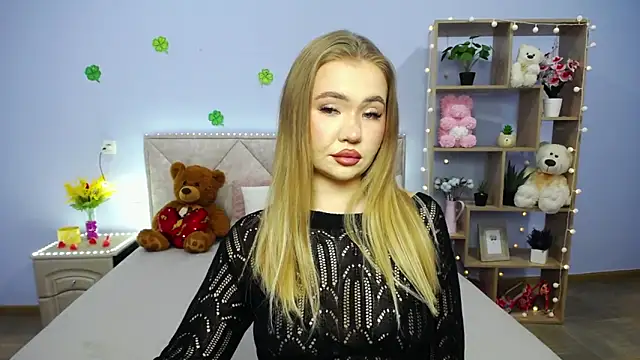 StacyYellig online show from March 2025 05:20:02 AM