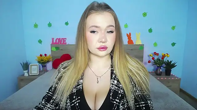 StacyYellig online show from March 2025 08:42:01 AM