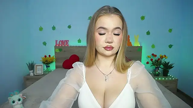 StacyYellig online show from March 2025 11:01:02 AM