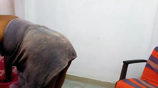 sachi933 online show from November 2025 06:30:01 PM