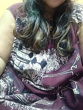 Snapshot of CUTE_SOPHIA- chatting on February 2025 10:39:02 PM CUTE SOPHIA- online show from February 2025 10:39:02 PM