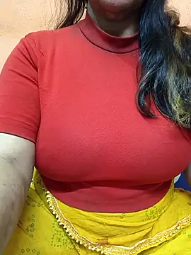 Snapshot of CUTE_SOPHIA- chatting on February 2025 06:32:02 PM CUTE SOPHIA- online show from February 2025 06:32:02 PM