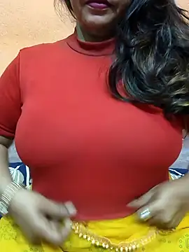 Snapshot of CUTE_SOPHIA- chatting on March 2025 09:04:02 PM CUTE SOPHIA- online show from March 2025 09:04:02 PM