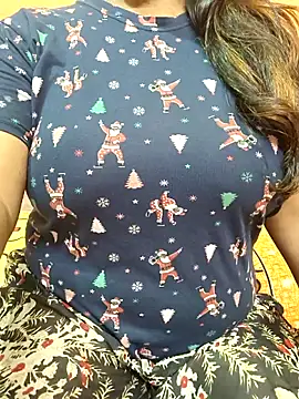 Snapshot of CUTE_SOPHIA- chatting on October 2025 11:48:02 PM CUTE SOPHIA- online show from October 2025 11:48:02 PM