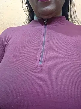 CUTE SOPHIA- online show from May 2026 01:14:02 AM