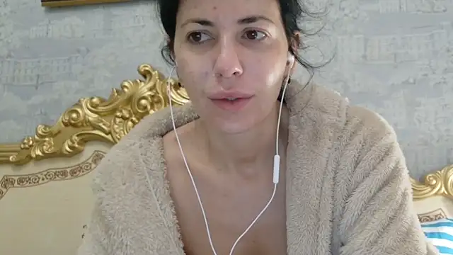 StunnigArt online show from May 2026 02:28:01 AM