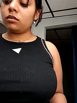 stefanie010 online show from January 2025 02:19:01 PM