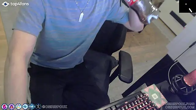 Snapshot of osirispouk chatting on December 2024 11:42:02 PM osirispouk online show from December 2024 11:42:02 PM