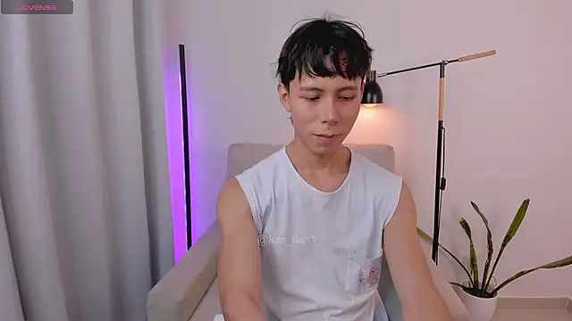 kim lian21 online show from January 2026 11:37:02 AM