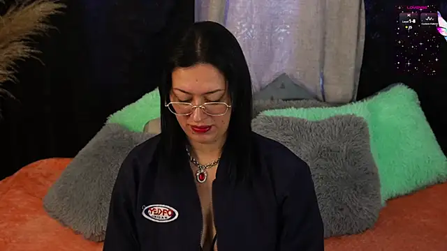 isaibanez online show from February 2025 01:17:02 PM