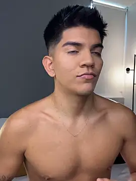 santiago 01 online show from February 2026 09:49:01 PM