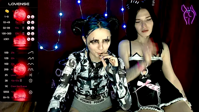 Snapshot of sky9669 chatting on December 2024 04:29:02 PM sky9669 online show from December 2024 04:29:02 PM