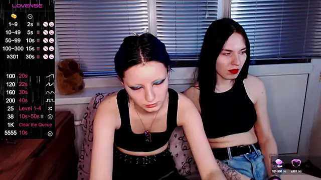 Snapshot of sky9669 chatting on March 2025 03:37:02 PM sky9669 online show from March 2025 03:37:02 PM