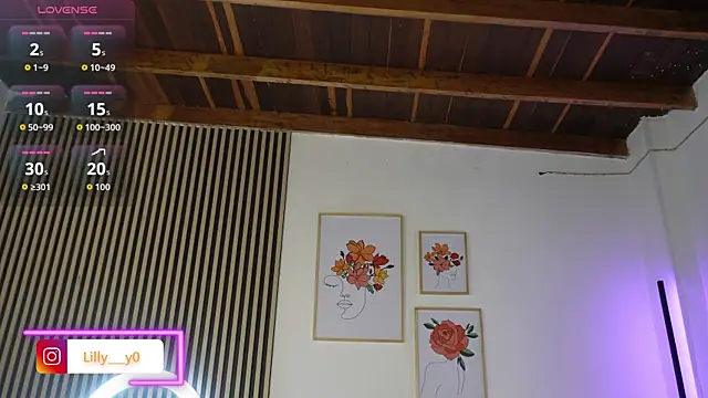 LillyDolls23 online show from November 2025 12:49:02 PM