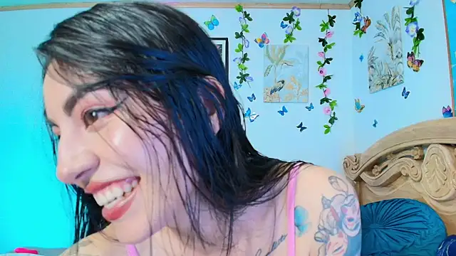 Snapshot of Teresa_Moon_ chatting on October 2025 08:19:02 PM Teresa Moon online show from October 2025 08:19:02 PM