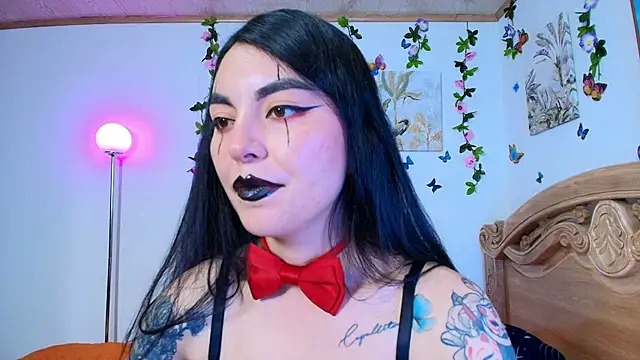 Snapshot of Teresa_Moon_ chatting on October 2025 06:53:02 PM Teresa Moon online show from October 2025 06:53:02 PM