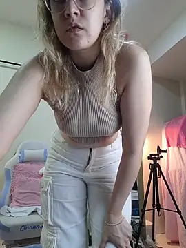 NaomiShimizu online show from June 2026 07:49:02 PM