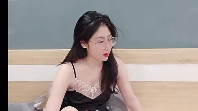 Snapshot of Chuppa_Chup chatting on January 2025 12:11:01 AM Chuppa Chup online show from January 2025 12:11:01 AM