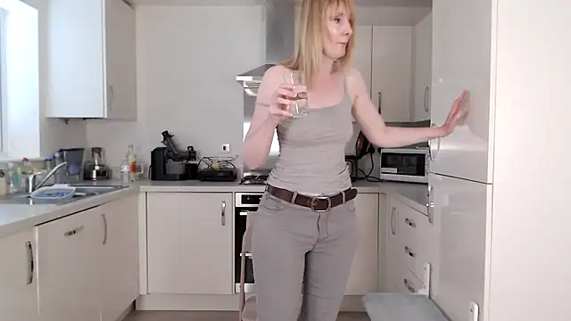 British Goddess Anna online show from July 2026 08:09:02 AM