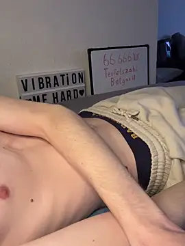 Snapshot of secret_dream415 chatting on February 2026 08:14:01 PM secret dream415 online show from February 2026 08:14:01 PM