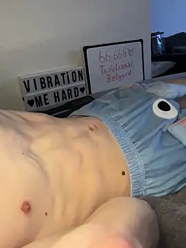 Snapshot of secret_dream415 chatting on March 2026 08:04:02 PM secret dream415 online show from March 2026 08:04:02 PM