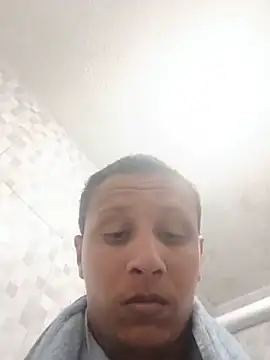 Nicolaskribeiro online show from July 2026 09:21:02 PM