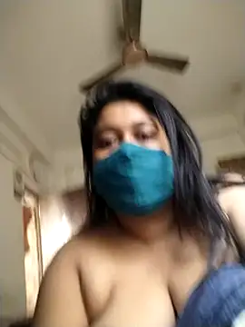 Snapshot of indianlisa5 chatting on January 2025 03:48:02 AM indianlisa5 online show from January 2025 03:48:02 AM