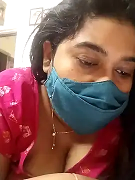 Snapshot of indianlisa5 chatting on February 2025 05:19:02 AM indianlisa5 online show from February 2025 05:19:02 AM