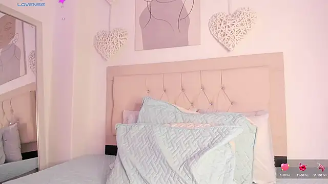 daiana curly online show from March 2025 09:34:01 PM