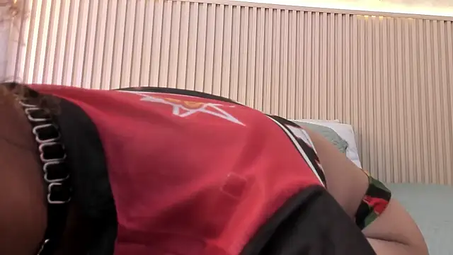 daiana curly online show from November 2025 08:09:01 PM