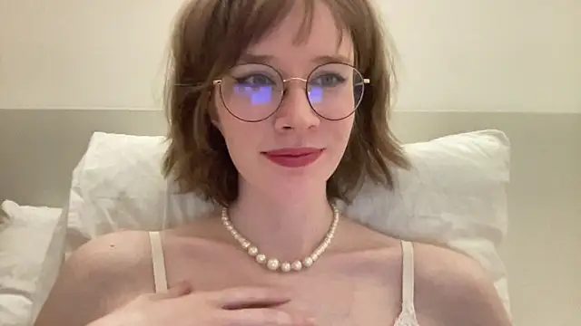 Snapshot of ms_christiana chatting on May 2026 08:15:01 PM ms christiana online show from May 2026 08:15:01 PM