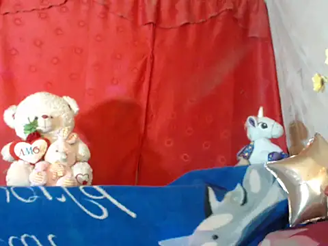 hottieperla online show from December 2024 07:10:01 PM