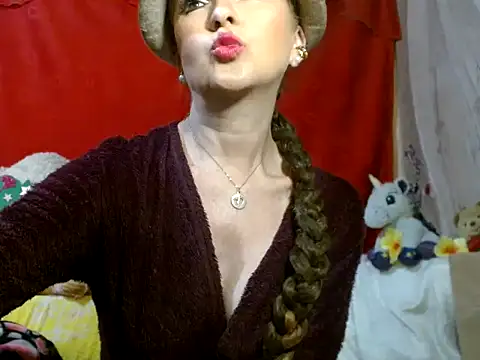 hottieperla online show from March 2026 03:07:02 PM