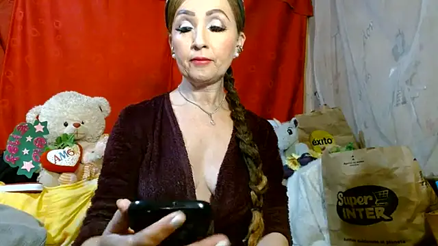 hottieperla online show from July 2026 05:00:02 PM