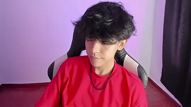 Snapshot of Alan26_ chatting on January 2025 12:54:02 AM Alan26 online show from January 2025 12:54:02 AM