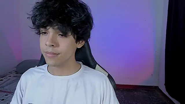 Snapshot of Alan26_ chatting on November 2025 02:28:02 AM Alan26 online show from November 2025 02:28:02 AM