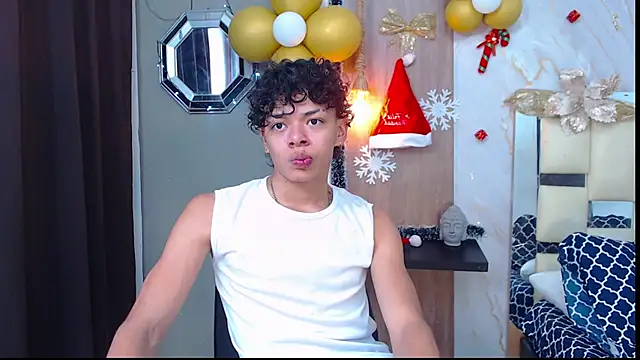 Snapshot of Harry_jhonsson chatting on November 2025 06:01:02 PM Harry jhonsson online show from November 2025 06:01:02 PM