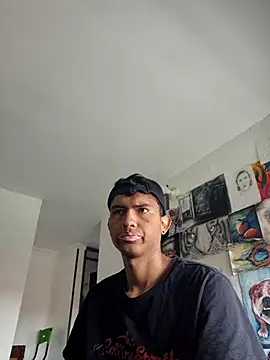 xrobXstax online show from October 2025 02:24:02 PM