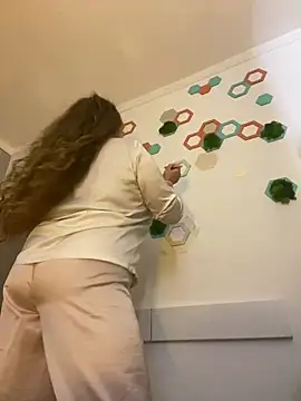 Snapshot of AurorHarris chatting on December 2024 06:24:02 PM AurorHarris online show from December 2024 06:24:02 PM