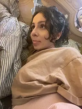 Snapshot of AurorHarris chatting on March 2026 07:46:02 PM AurorHarris online show from March 2026 07:46:02 PM