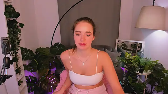 LovelyJessie online show from January 2025 04:36:01 PM