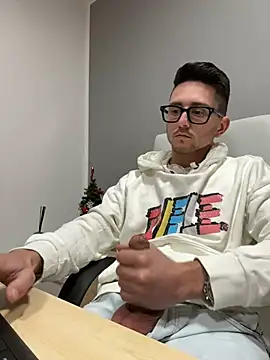 masterboss  online show from December 2024 05:31:01 PM