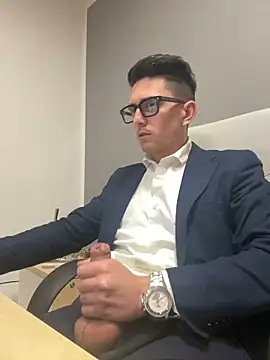 masterboss  online show from February 2025 12:42:01 PM