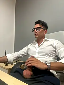 masterboss  online show from September 2025 11:45:01 AM