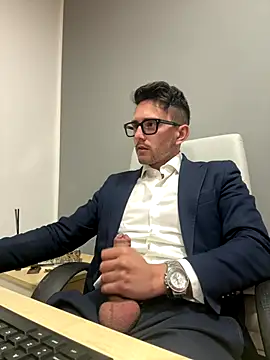 masterboss  online show from November 2025 01:00:02 PM