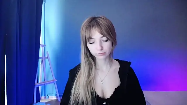 LuciaYoung online show from March 2025 06:32:02 AM