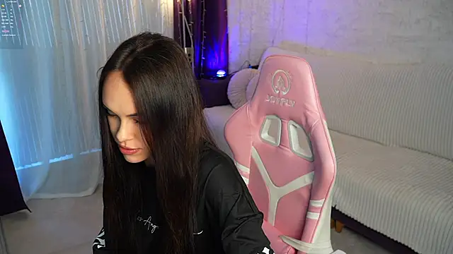 Snapshot of Dilara054 chatting on February 2026 03:13:02 PM Dilara054 online show from February 2026 03:13:02 PM