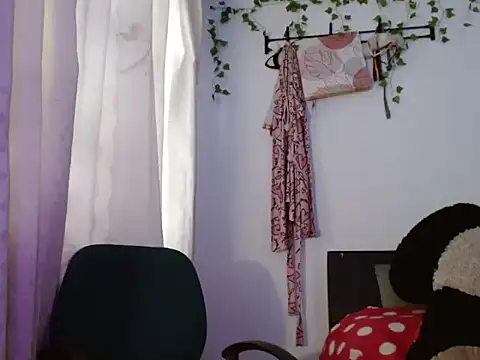  annie rosse online show from June 2026 08:39:02 PM