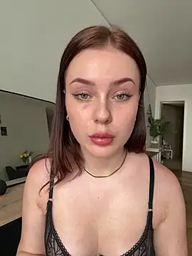Snapshot of MaribelRiver chatting on June 2026 01:39:02 PM MaribelRiver online show from June 2026 01:39:02 PM