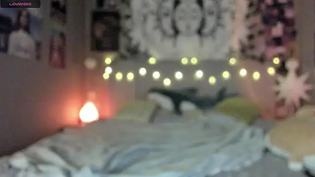 Anisawithlove online show from February 2025 07:00:01 PM